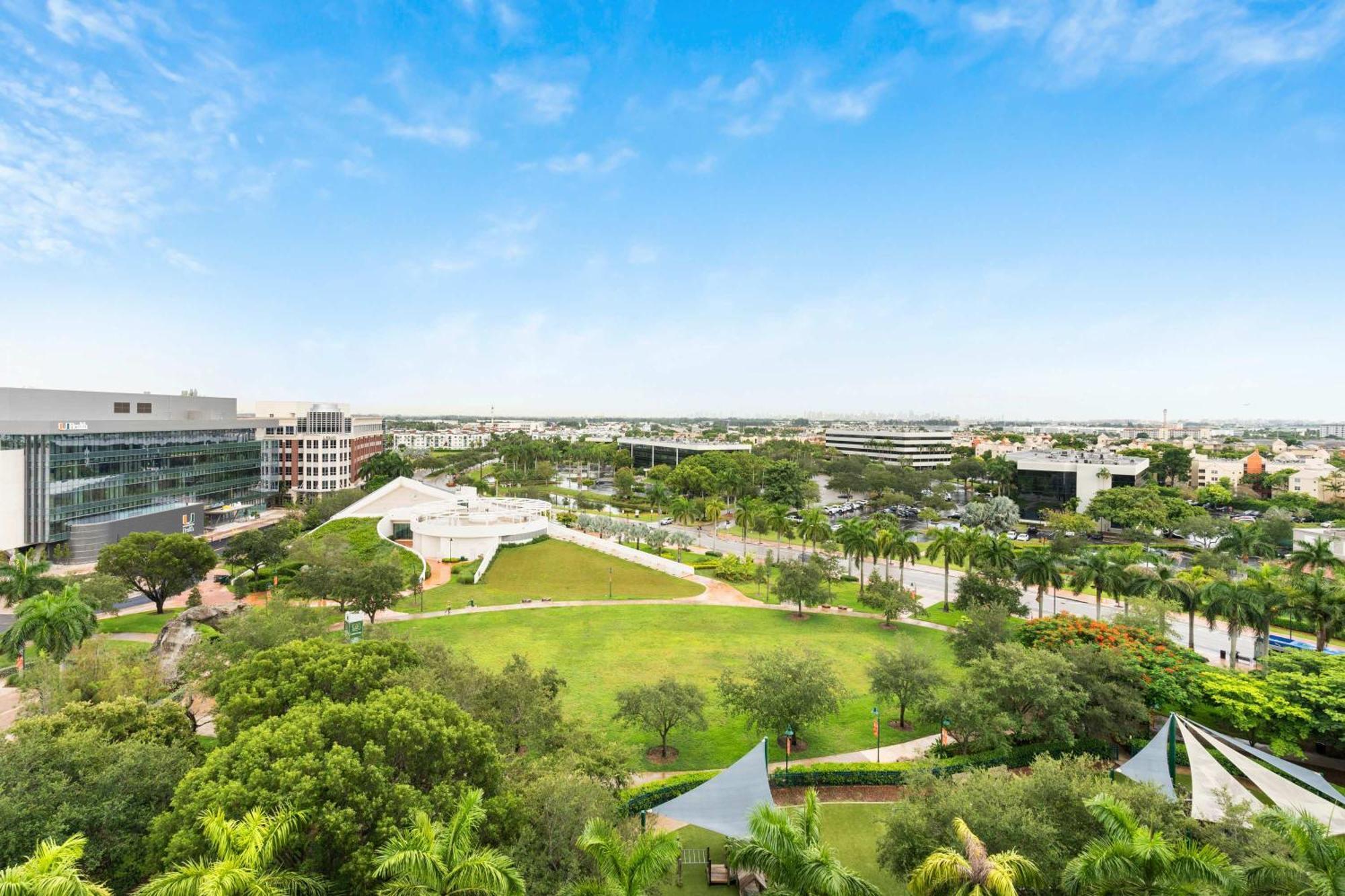Casa de férias La Central- Cityplace Doral And Across From A Park *